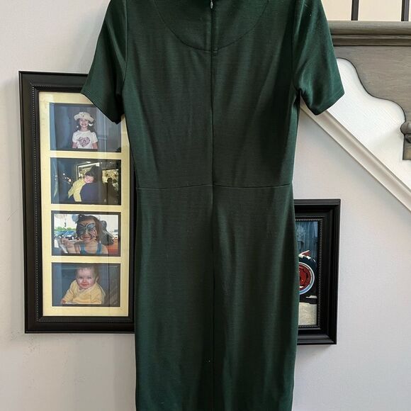 Mango Green Ribbed Fitted MIDI Dress Sz 8 - Picture 5 of 6
